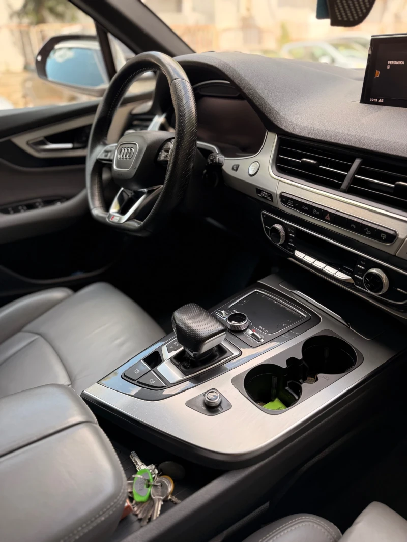 Audi Q7 Джип, снимка 12 - Автомобили и джипове - 53133229