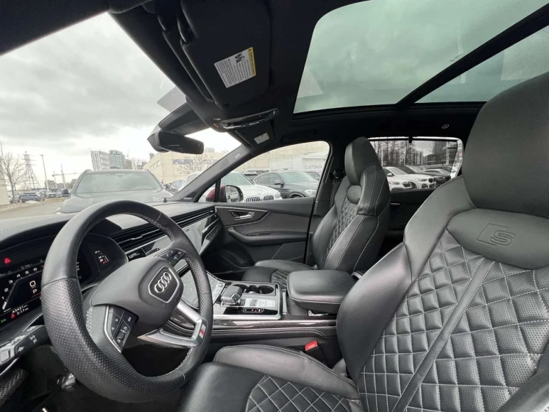 Audi SQ7 * quattro Premium Plus * CARFAX * БЕЗ ПЪРВОНАЧАЛНА, снимка 12 - Автомобили и джипове - 53163529