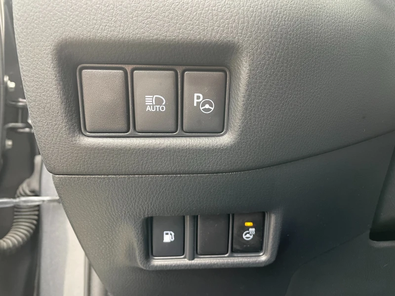 Toyota C-HR 1.8Hybrid e-CVT Classy- в Гаранция, снимка 9 - Автомобили и джипове - 53213567