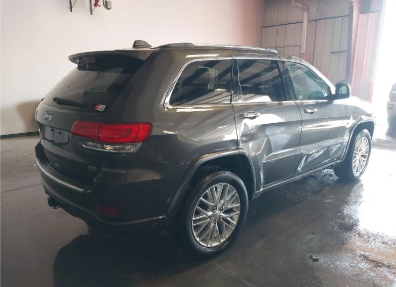 Jeep Grand cherokee OVERLAND / ОБДУХВАНЕ / ПОДГРЕВ / HARMAN / ПАНОРАМА, снимка 4 - Автомобили и джипове - 53499247