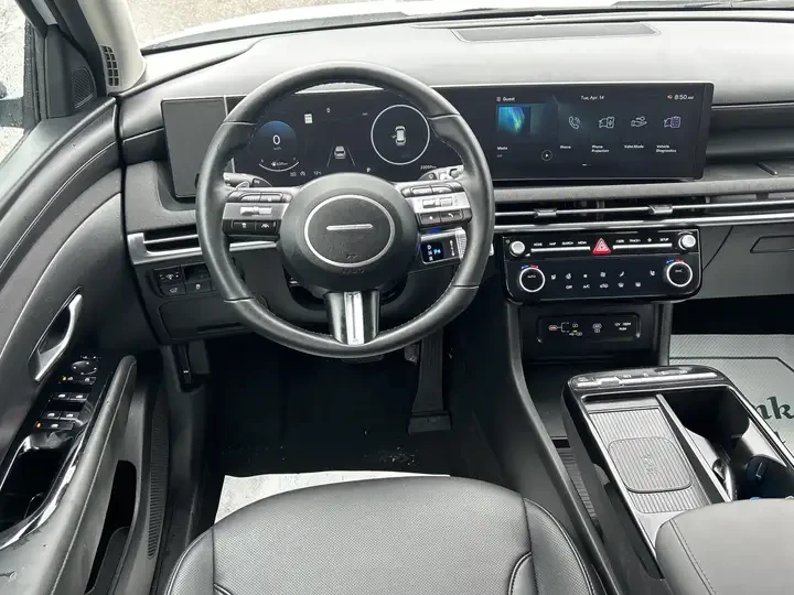 Hyundai Tucson, снимка 6 - Автомобили и джипове - 54651331