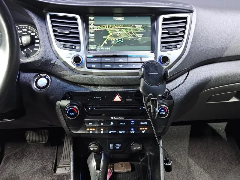 Hyundai Tucson 2.0 - САМО 30% АВАНС, снимка 15 - Автомобили и джипове - 56065933