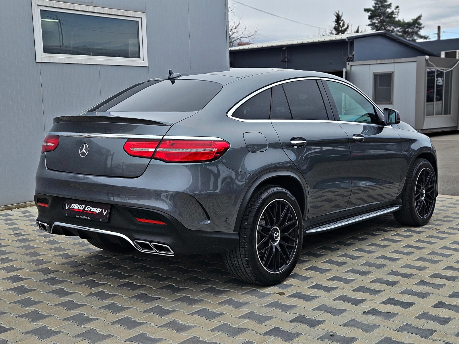 Mercedes-Benz GLE 500 AMG/GERMANY/AIR/360CAM/DISTR/PANO/ПОДГР/HARMAN/LIZ - изображение 5