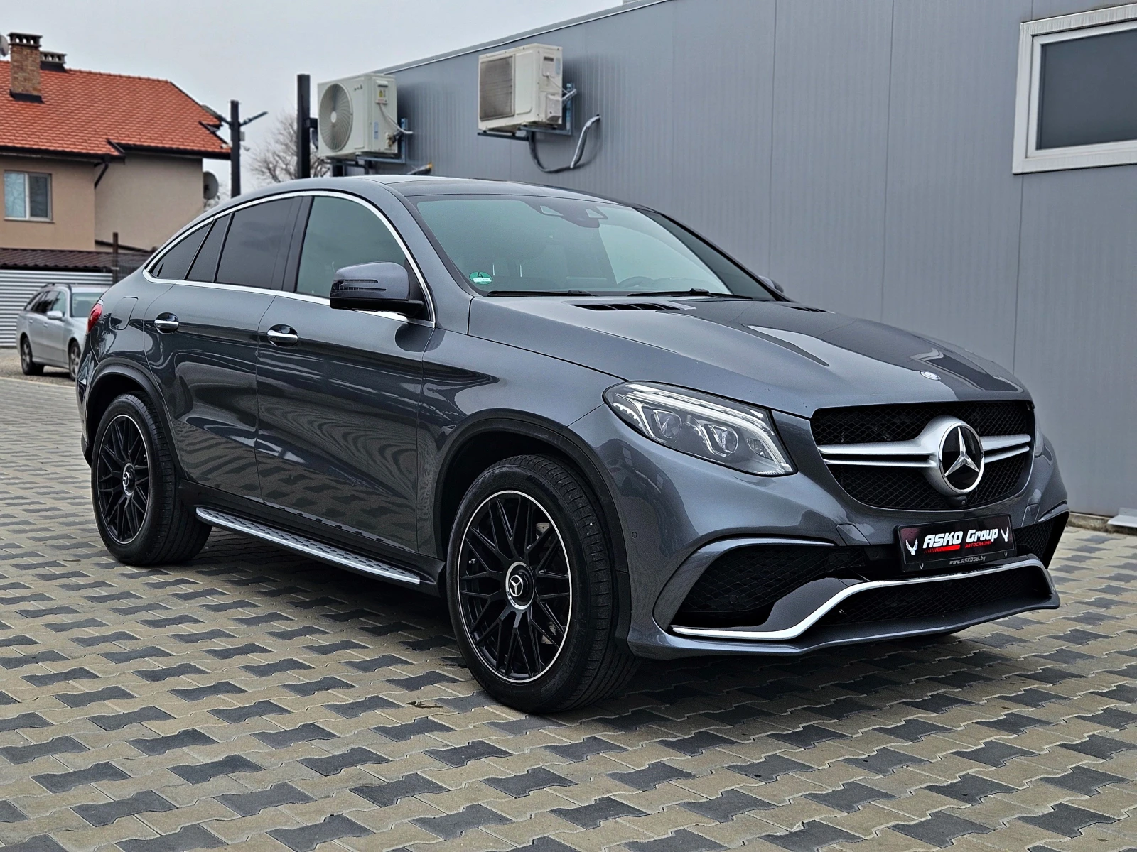 Mercedes-Benz GLE 500 AMG/GERMANY/AIR/360CAM/DISTR/PANO/ПОДГР/HARMAN/LIZ - изображение 3