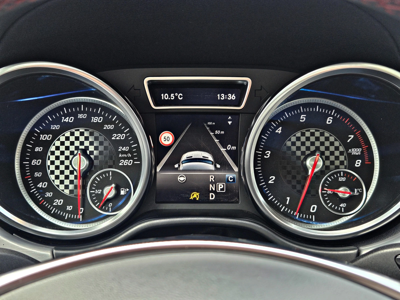 Mercedes-Benz GLE 500 AMG/GERMANY/AIR/360CAM/DISTR/PANO/ПОДГР/HARMAN/LIZ - изображение 9