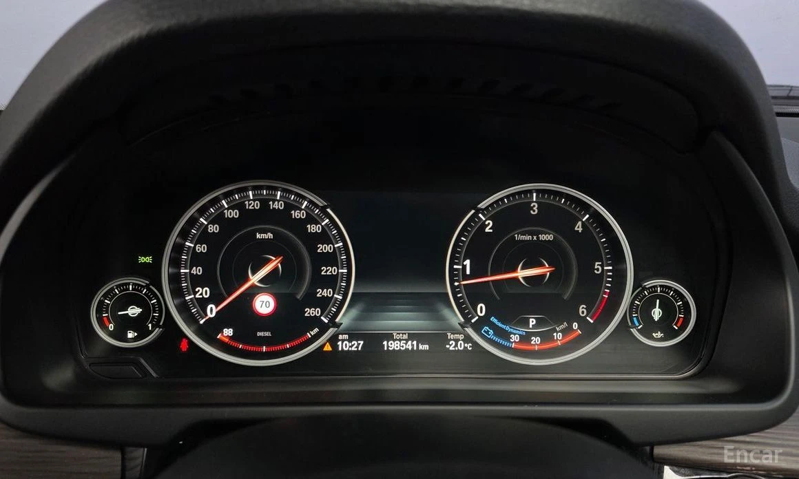 BMW X5  - изображение 8