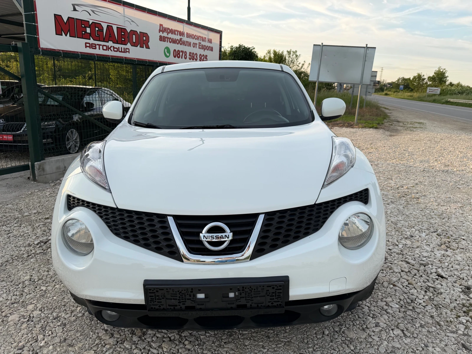 Nissan Juke 1.6i 16v/117p.s-Benzin/Euro 5, снимка 5 - Автомобили и джипове - 54696283