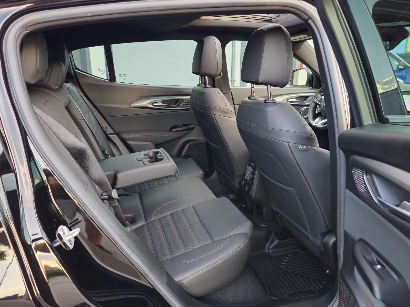 Dodge Durango HORNET R/T, снимка 13 - Автомобили и джипове - 56145034