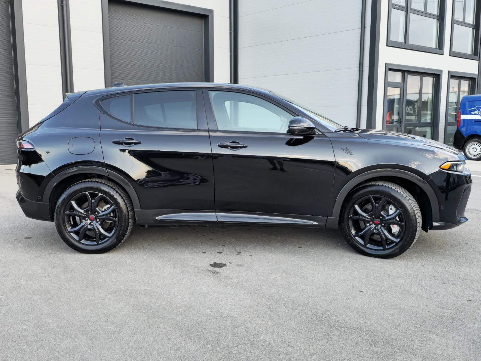 Dodge Durango HORNET R/T, снимка 3 - Автомобили и джипове - 56145034