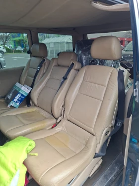 Mercedes-Benz V 220, снимка 8