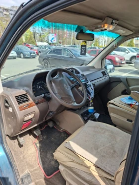 Mercedes-Benz V 220, снимка 7