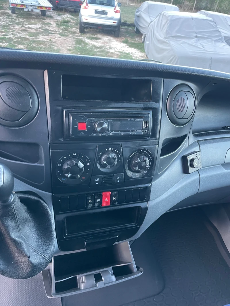 Iveco 35c15 3.0TDI-150 KLIMA-ITALIA, снимка 9 - Бусове и автобуси - 51764465