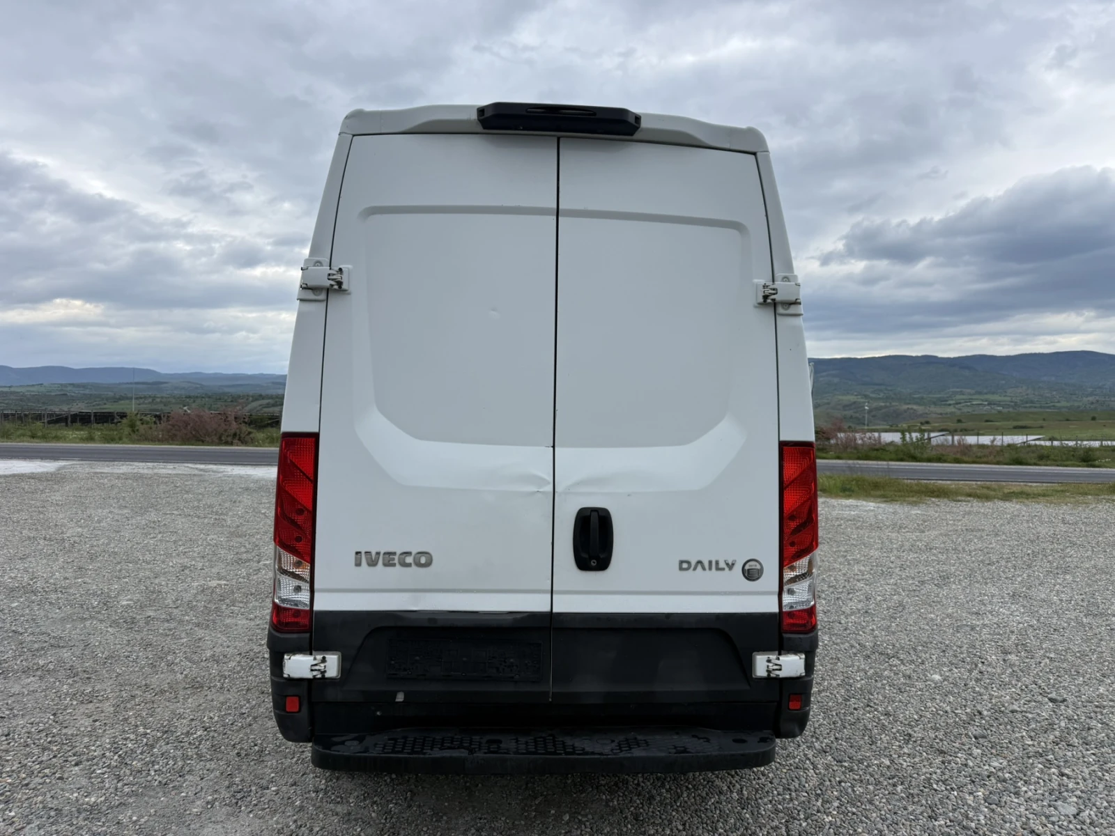 Iveco Daily 35-120, снимка 7 - Бусове и автобуси - 54395368