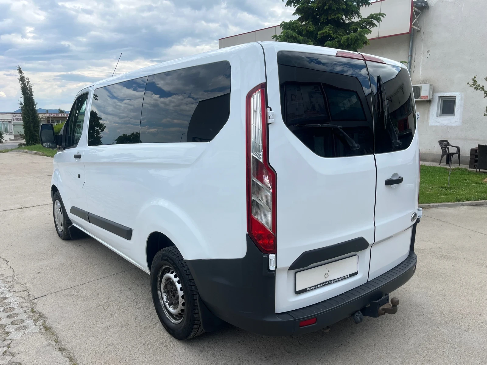 Ford Transit Custom 2.2tdci/ 9места/ климатик , снимка 4 - Бусове и автобуси - 54715589