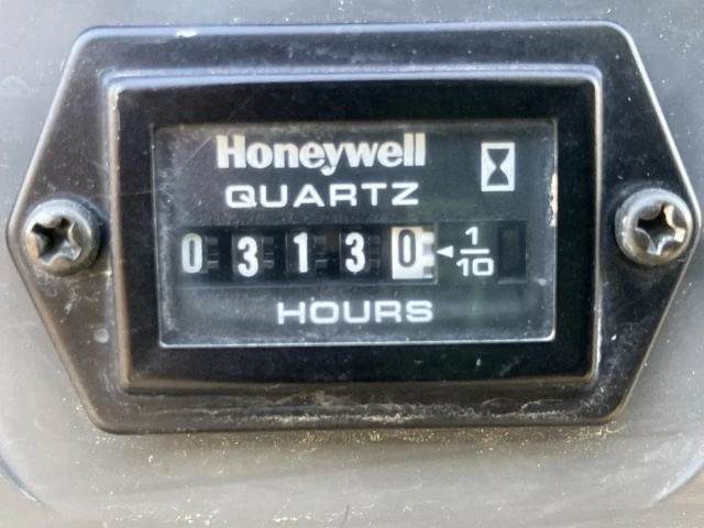 Багер Cat 008CR - РАЗШИРЯЕМИ ВЕРИГИ - ОЧАКВАН 14.04.2026!!!, снимка 9 - Индустриална техника - 52818424