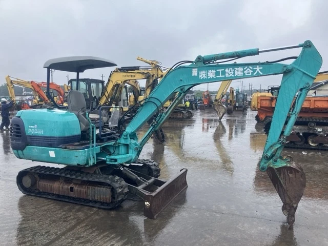 Багер Komatsu PC35R-8 / ПЕРФЕКТЕН / ОЧАКВАН ВНОС !!!, снимка 2 - Индустриална техника - 54717654