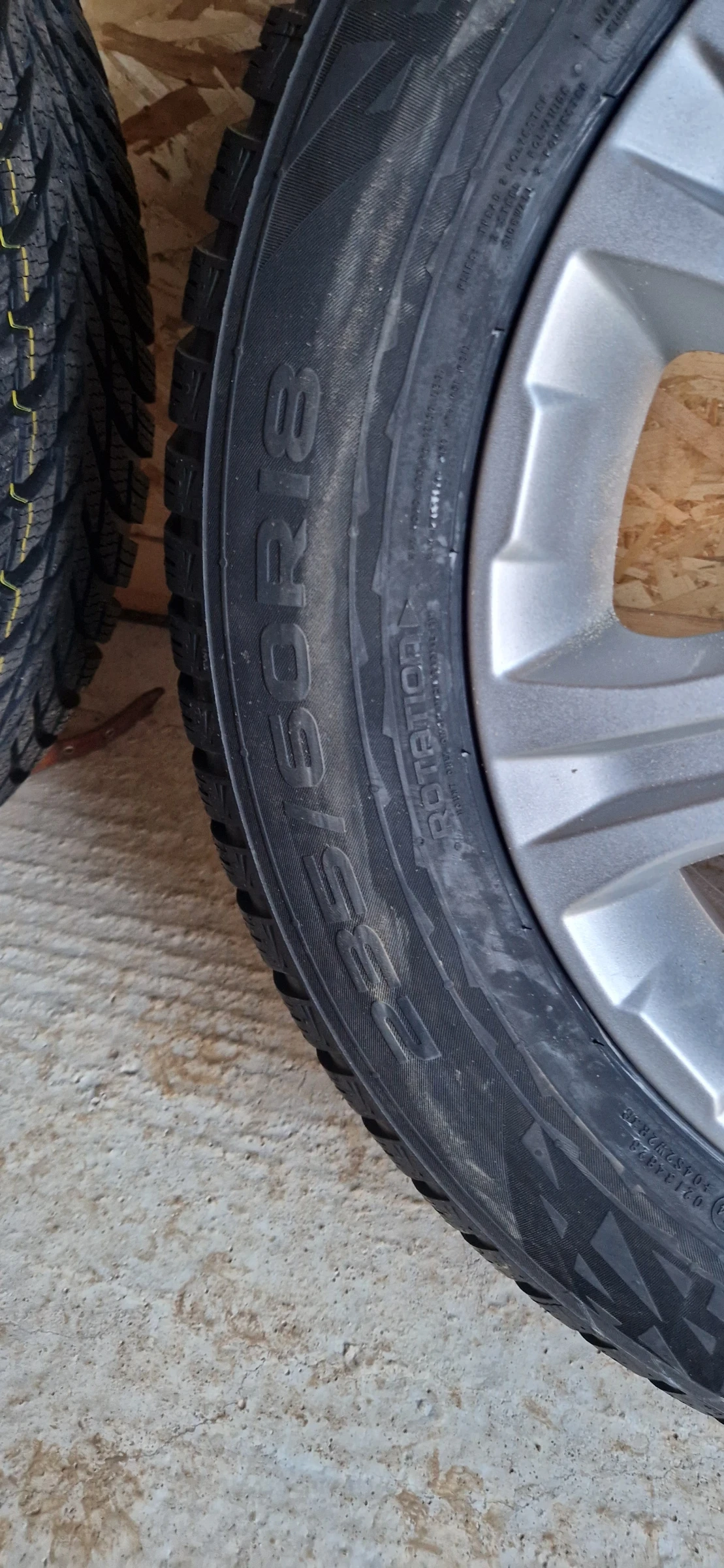    235/60R18  Volvo XC60 | Mobile.bg   2