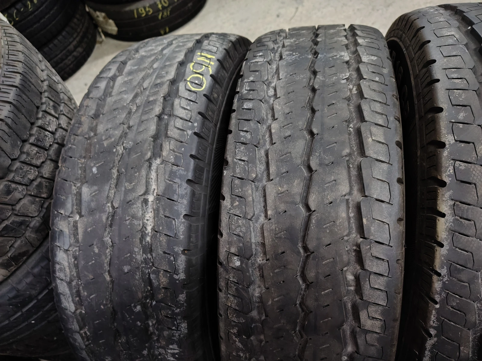 Гуми Летни 225/75R16, снимка 3 - Гуми и джанти - 53725490