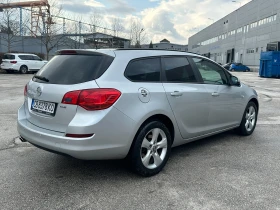 Opel Astra Sports Tourer, снимка 4
