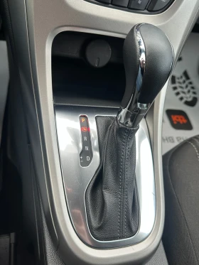 Opel Astra Sports Tourer, снимка 13