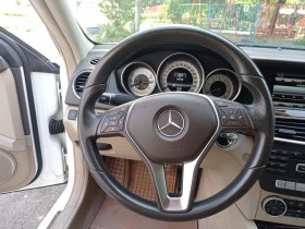 Mercedes-Benz C 300 3.5 V6 4matic AMG, снимка 9