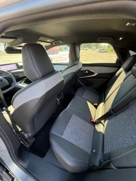 Peugeot 3008 1.2 Mild Hybrid Allure 145hp - 31000 € / 60630.73 лв. - 53111606 13
