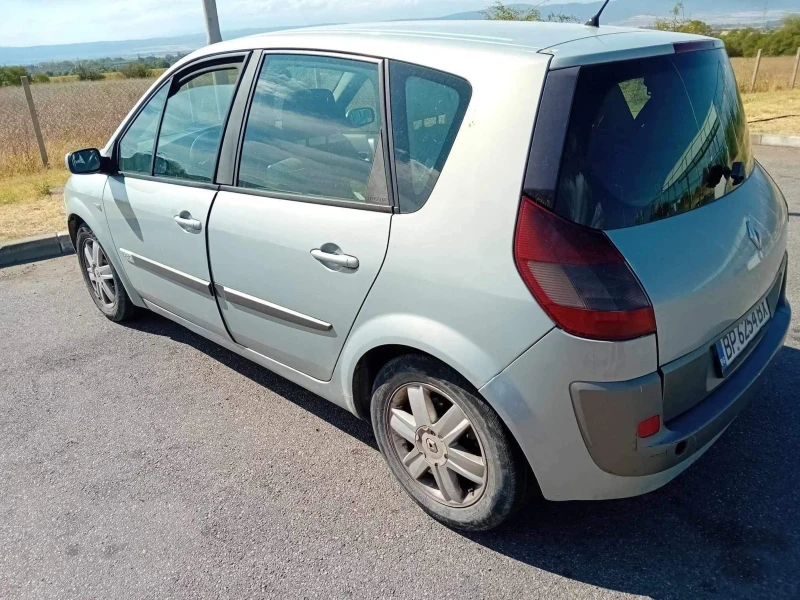 Renault Scenic, снимка 5 - Автомобили и джипове - 46878179