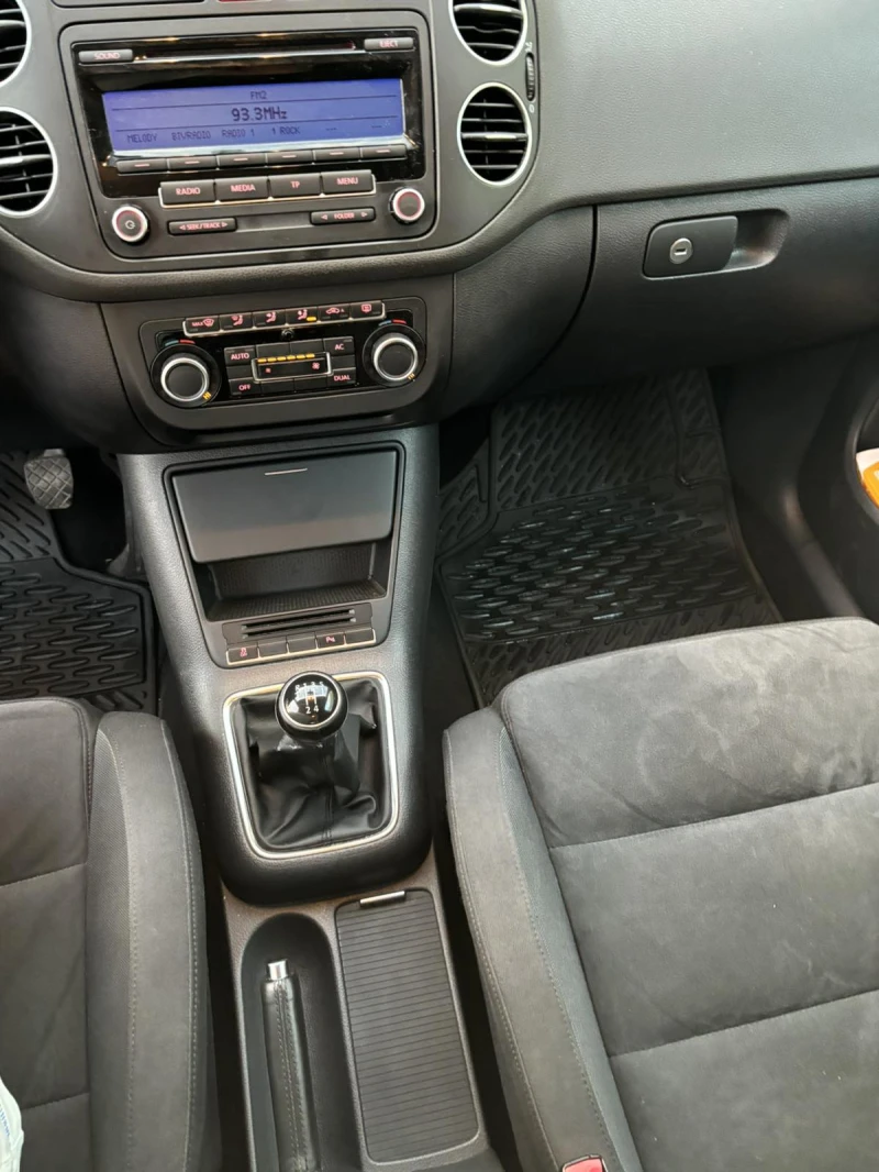 VW Golf Plus, снимка 15 - Автомобили и джипове - 47352258