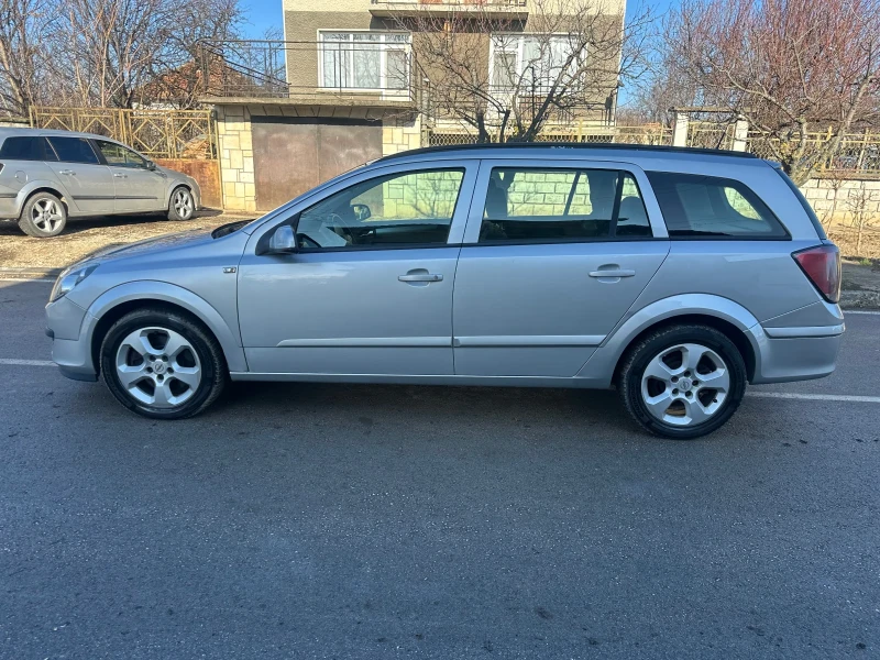 Opel Astra, снимка 4 - Автомобили и джипове - 48356862