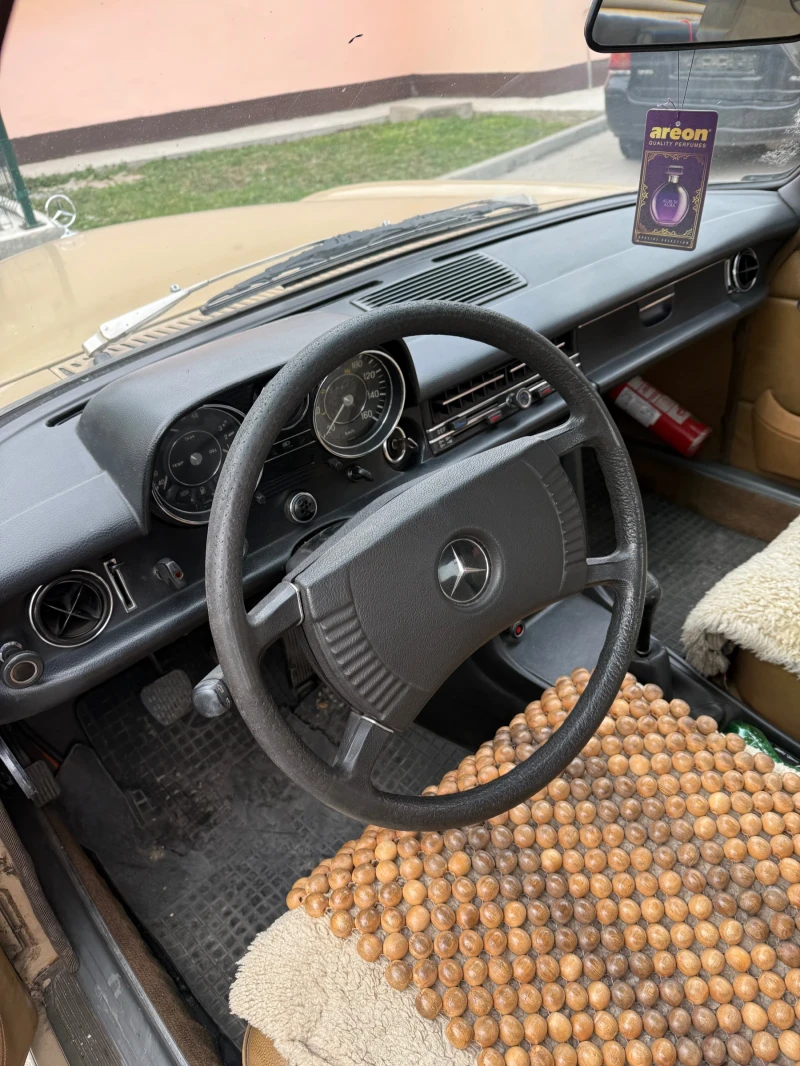 Mercedes-Benz 115, снимка 6 - Автомобили и джипове - 49461679