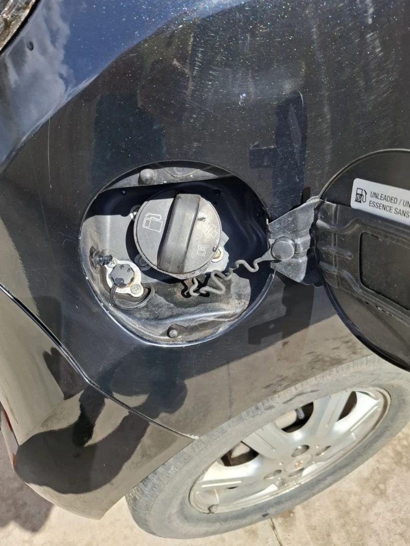 Chevrolet Spark, снимка 10 - Автомобили и джипове - 52335601