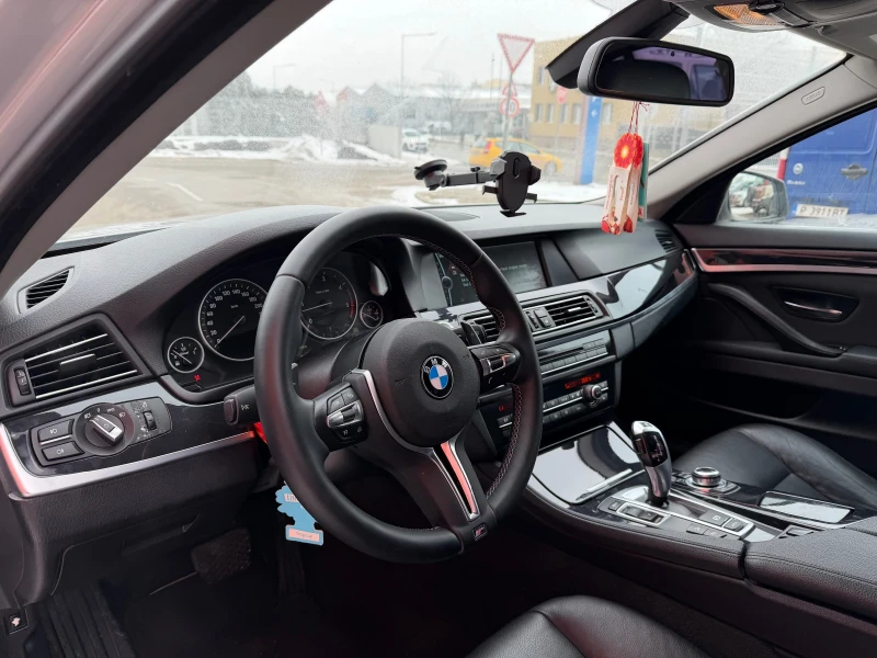 BMW 530 БАРТЕР* M* Sport* Без* Забележки, снимка 13 - Автомобили и джипове - 49900935