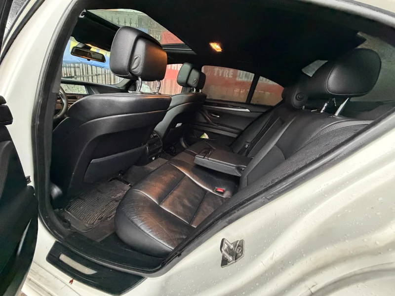 BMW 530 БАРТЕР* M* Sport* Снежно* БЯЛ, снимка 7 - Автомобили и джипове - 49900935