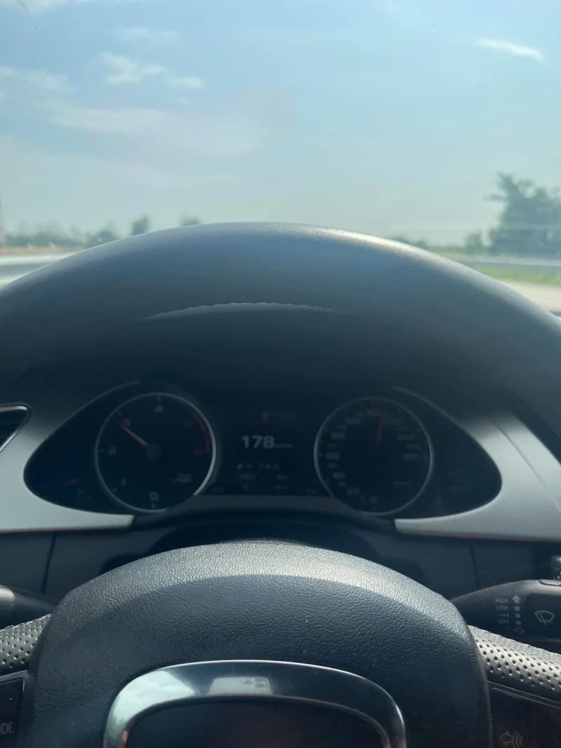 Audi A4 3.0тди ръчка 4х4, снимка 8 - Автомобили и джипове - 50700958