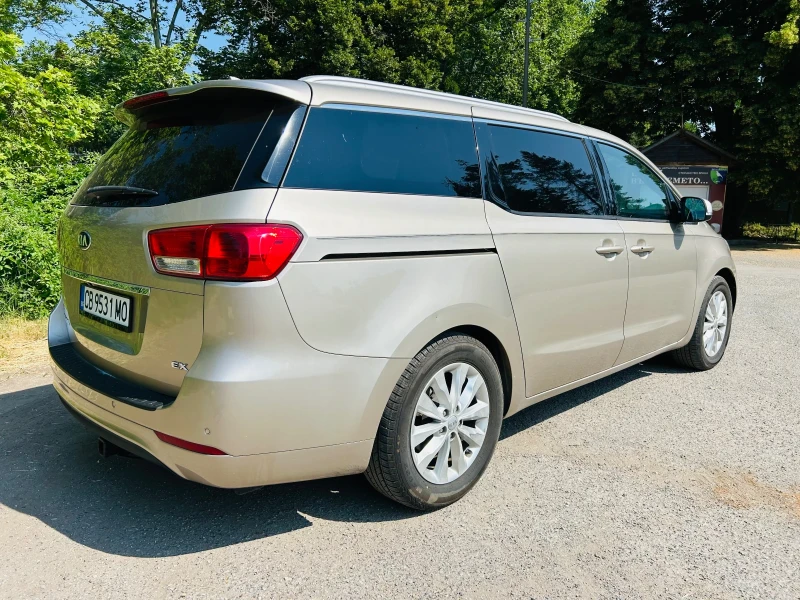 Kia Sedona EX, снимка 6 - Автомобили и джипове - 50723130