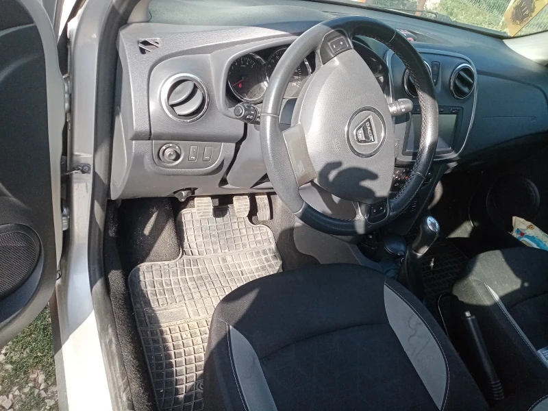 Dacia Sandero 1, 5 dci STEPWAY B6, снимка 3 - Автомобили и джипове - 52371610