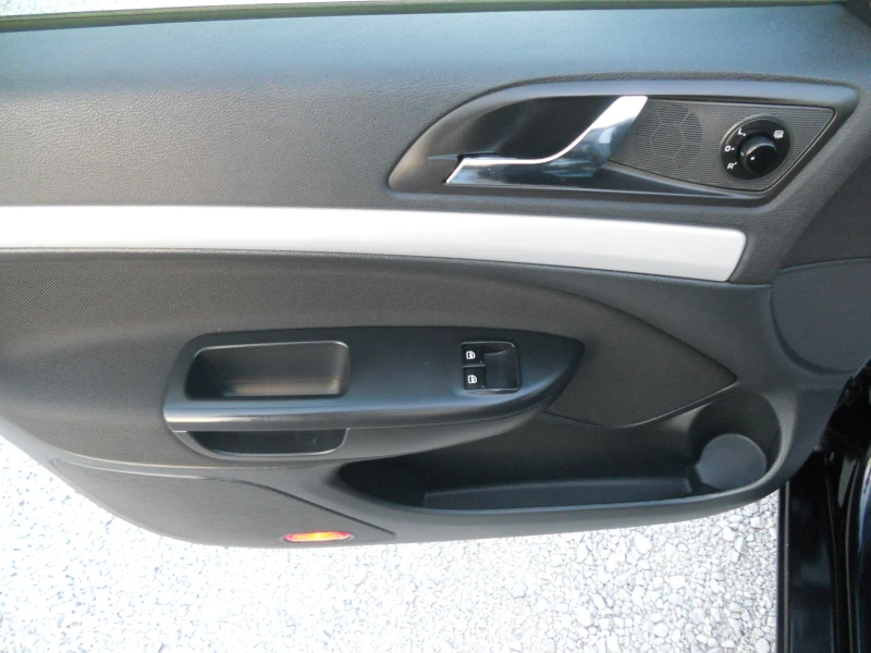 Skoda Octavia 1.6TDIЛизинг!!!Common rail 105 КОНСКИ СИЛИ, снимка 10 - Автомобили и джипове - 51148277