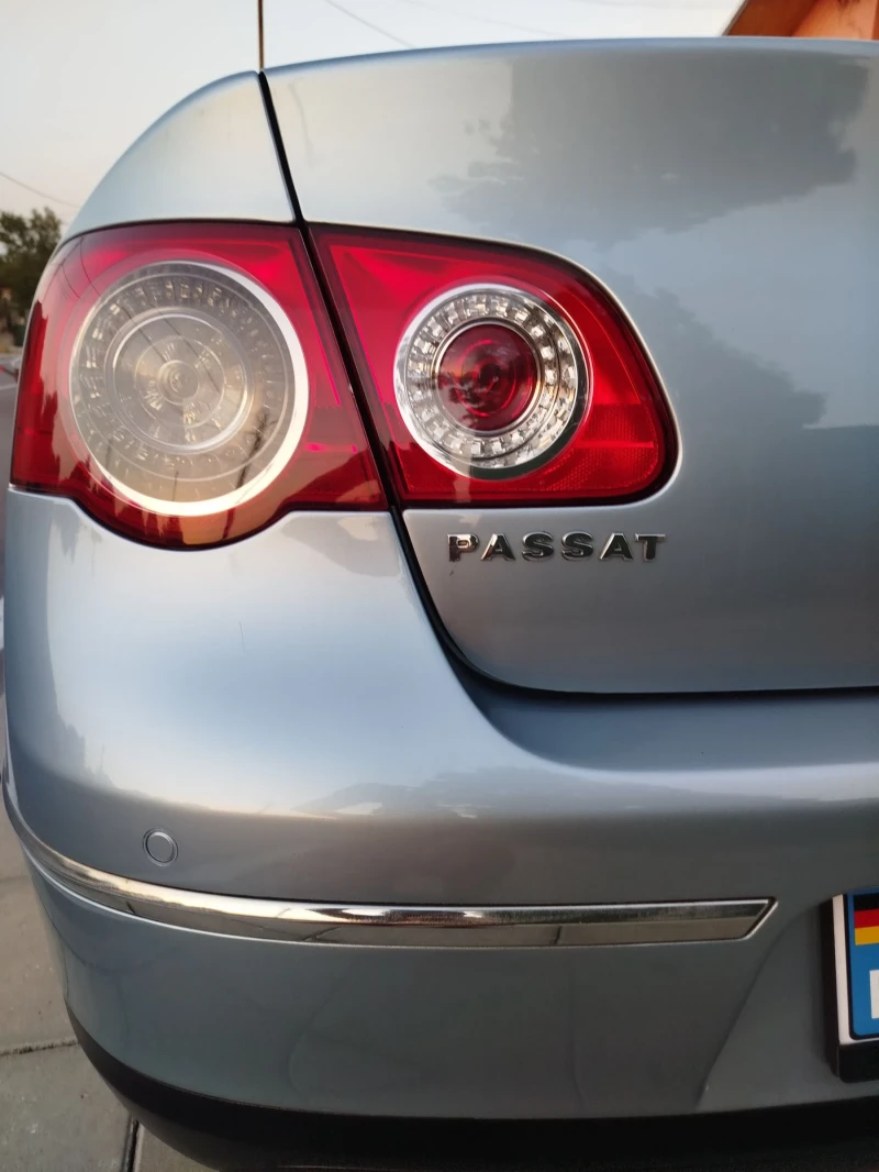 VW Passat, снимка 2 - Автомобили и джипове - 51681606