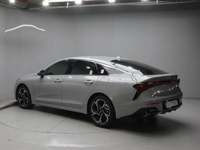 Kia K5 2.0 Prestige * НАЙ-ДОБРА ЦЕНА В БЪЛГАРИЯ* , снимка 3 - Автомобили и джипове - 52357314