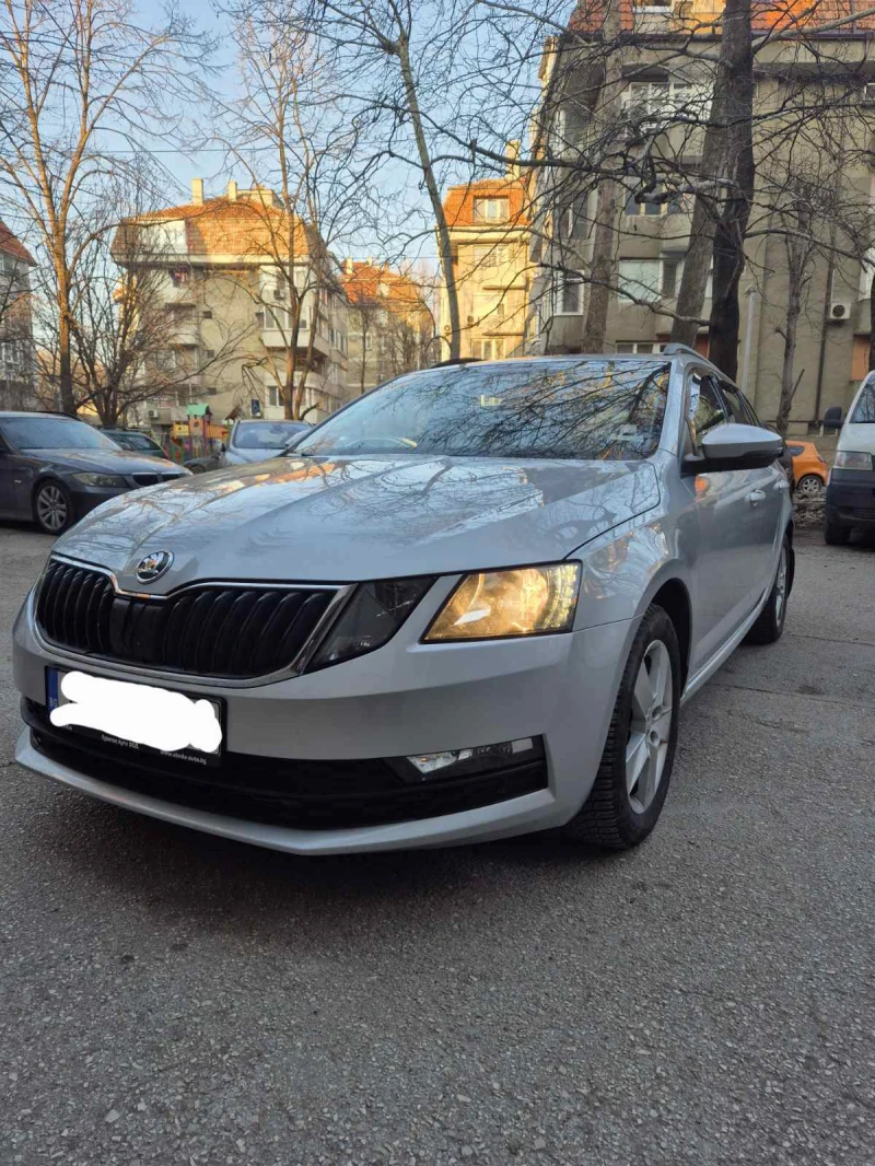 Skoda Octavia, снимка 2 - Автомобили и джипове - 52377292