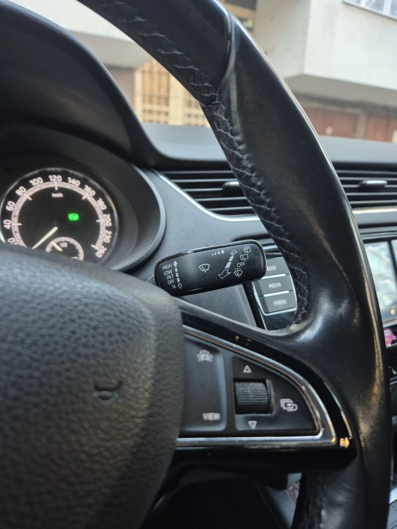 Skoda Octavia, снимка 8 - Автомобили и джипове - 52377292