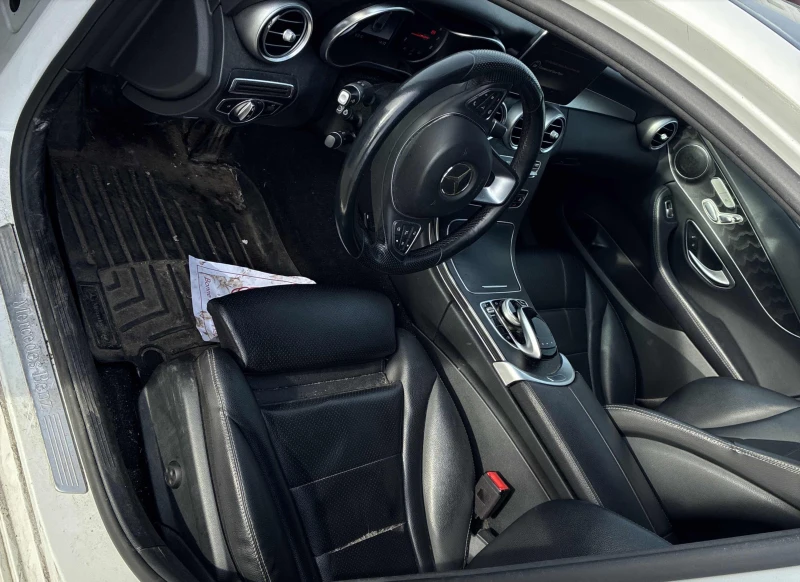 Mercedes-Benz C 300 4MATIC, снимка 6 - Автомобили и джипове - 52749922