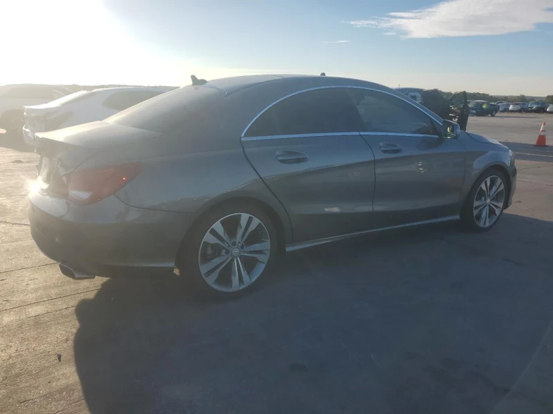 Mercedes-Benz CLA 250 2l, снимка 3 - Автомобили и джипове - 53281323