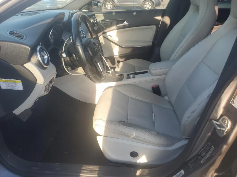 Mercedes-Benz CLA 250 2l, снимка 7 - Автомобили и джипове - 53281323