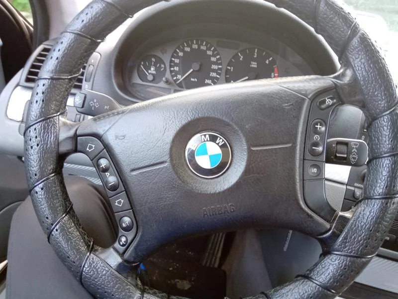 BMW 320 320 D, снимка 10 - Автомобили и джипове - 48021165