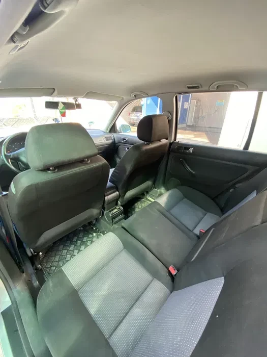 VW Golf 1.6  - изображение 7