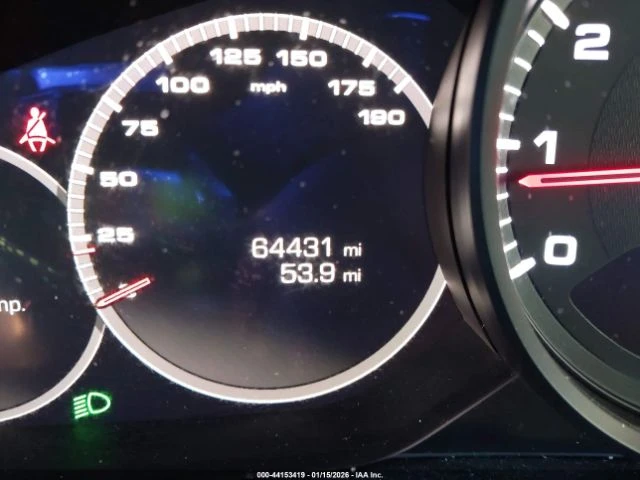 Porsche Panamera, снимка 15 - Автомобили и джипове - 53369193