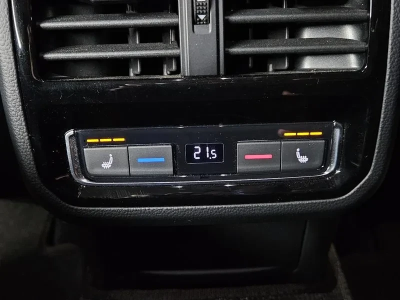 VW Passat 2.0 TDI PRESTIGE, снимка 14 - Автомобили и джипове - 55001212
