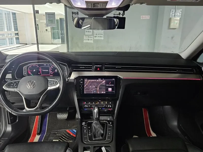 VW Passat 2.0 TDI PRESTIGE, снимка 9 - Автомобили и джипове - 55001212