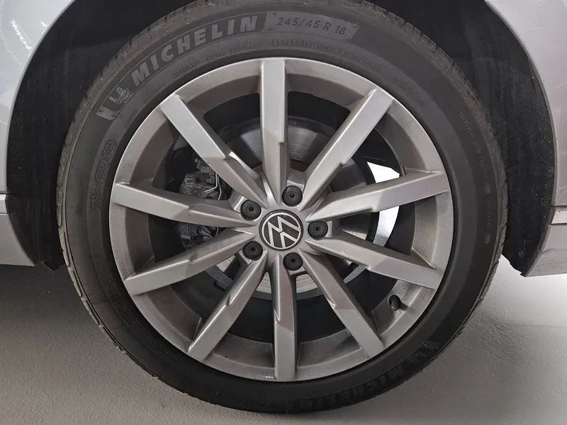 VW Passat 2.0 TDI PRESTIGE, снимка 5 - Автомобили и джипове - 55001212